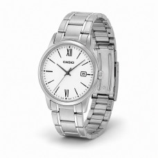 Чоловічий годинник Casio MTP-V002D-7B3 — Класична модель з металевим браслетом та індикацією дати Чоловічий годинник Casio MTP-V002D-7B3 — Класична модель з металевим браслетом та індикацією дати