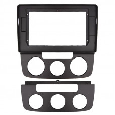 Переходная рамка Volkswagen Jetta 2005-2009 Golf 2003-2008 Manual AC (6881) 10.1" Переходная рамка Volkswagen Jetta 2005-2009 Golf 2003-2008 Manual AC (6881) 10.1"