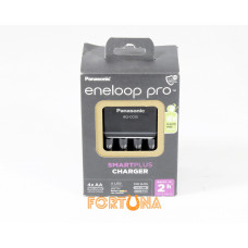Зарядний пристрій Panasonic Smart-Quick Charger + Акумулятор Eneloop Pro NI-MH AA 2500 мАг, 4 шт. Зарядний пристрій Panasonic Smart-Quick Charger + Акумулятор Eneloop Pro NI-MH AA 2500 мАг, 4 шт.